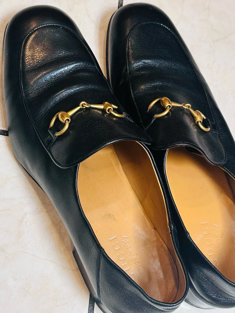 Gucci Black Leather Horsebit Slip-On Loafers